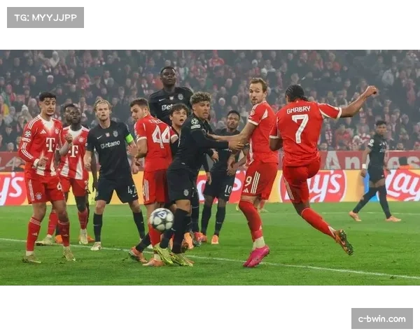 格纳布里助攻卡尔破门 拜仁边路组合展现默契配合